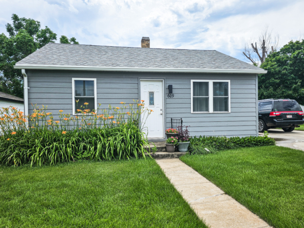 HOUSE TO BE MOVED FROM 609 SE 1ST ST WAGNER SD